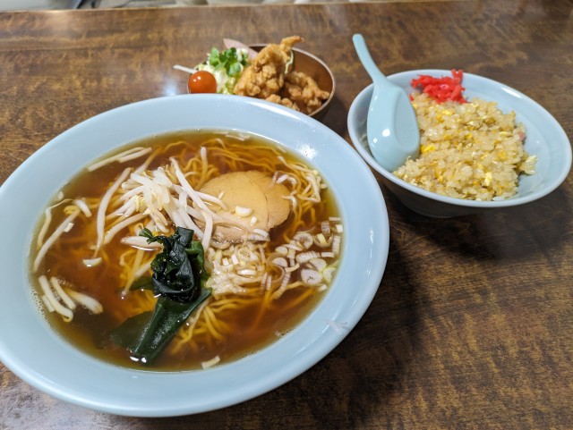 中華飯店　憩松苑